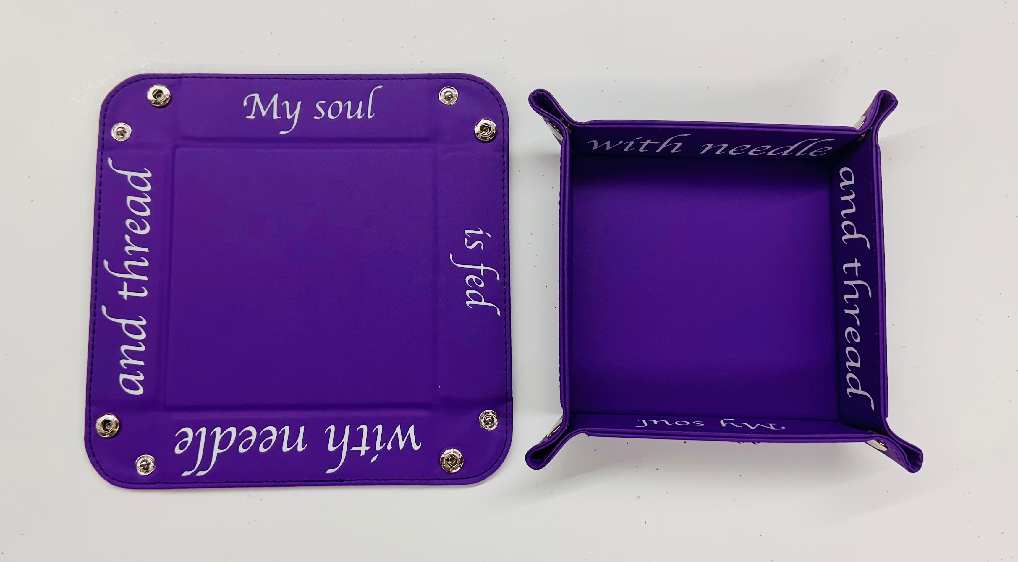 Accoutrement Designs Snap Trays