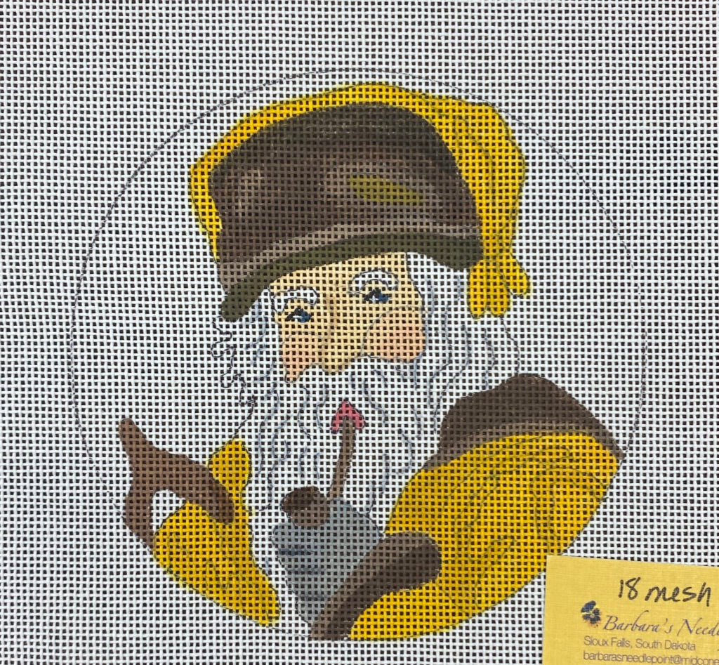 Ann Hanson Santa w/Pipe Round