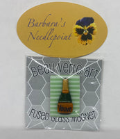 Veuve Bottle Green & White Stripe Bkgnd Needle Minder