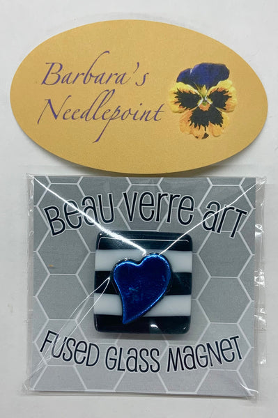 Dichrioc Blue Heart on Black and White Needle Minder