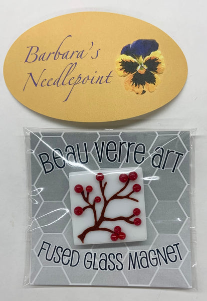 Winter Berry Needle Minder