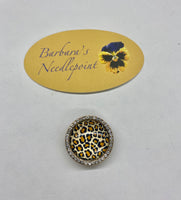Fancy Leopard Needleminder
